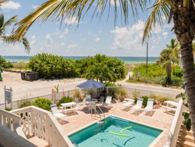 Steps to Beach 1 Bedroom Anna Maria Rental with Pool